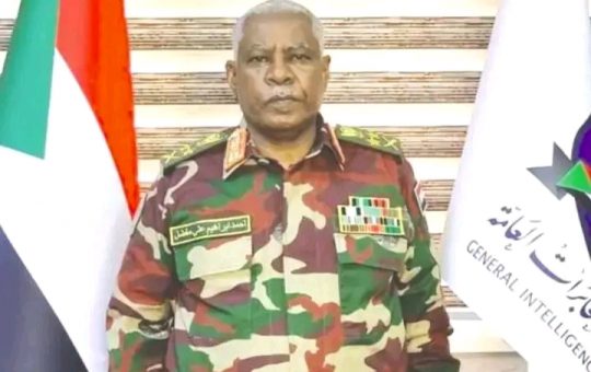 السودان – الفضاء نيوز :  *مفضل يبدأ لقاءاته مع قادة العشرة فى روسيا