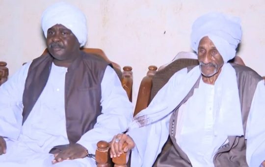 السودان – “الفضاء نيوز”:  *عضو السيادي صلاح رصاص يشيد بمواقف نظارة البني عامر الداعمة للقوات المسلحة فى حرب الكرامة*