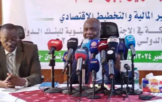 السودان -“الفضاء نيوز”: جبريل : نقاتل من أجل الوطن ولم نبتز احد