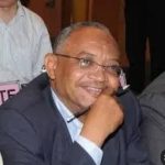 الفضاء نيوز : مقالات الرأى : *بُعْدٌ .. و .. مسافة*           *مصطفى أبو العزائم*  *مبادرات أمنية والنهج المفضل …*