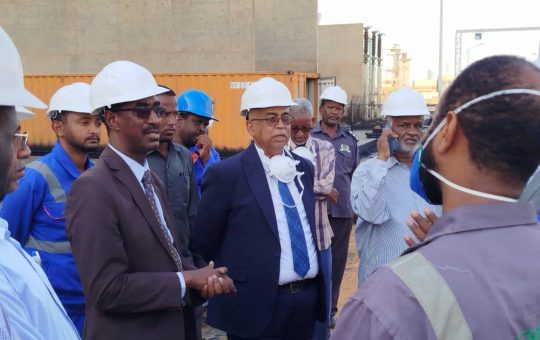 السودان – الفضاء نيوز :  *وزير الطاقة والنفط يتفقد محطات توليد وتوزيع ونقل الكهرباء بالخرطوم*