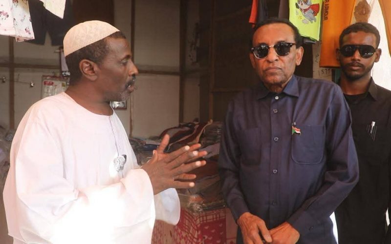 السودان – “الفضاء نيوز”: *رئيس الوزراء يوجه الجهات المختصة بالاسراع في إعادة المياه والكهرباء والصرف الصحي لمنطقة بحري*   