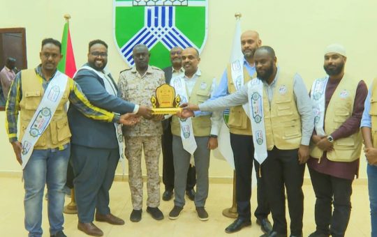 السودان – “الفضاء نيوز” : *المدير العام لوزارة الزراعة بولاية الخرطوم يستقبل شباب مبادرة الخرطوم خضراء*