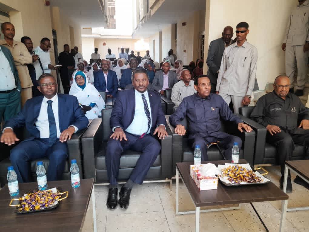 السودان – “الفضاء نيوز”:   *”رئيس الوزراء” ندعو كافة المنظمات الدولية للعودة للعاصمة*