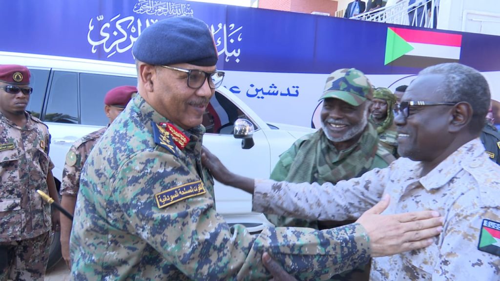 السودان – “الفضاء نيوز” : *عضو مجلس السيادة الفريق إبراهيم جابر يدشن عمل بنك السودان من العاصمة الخرطوم*