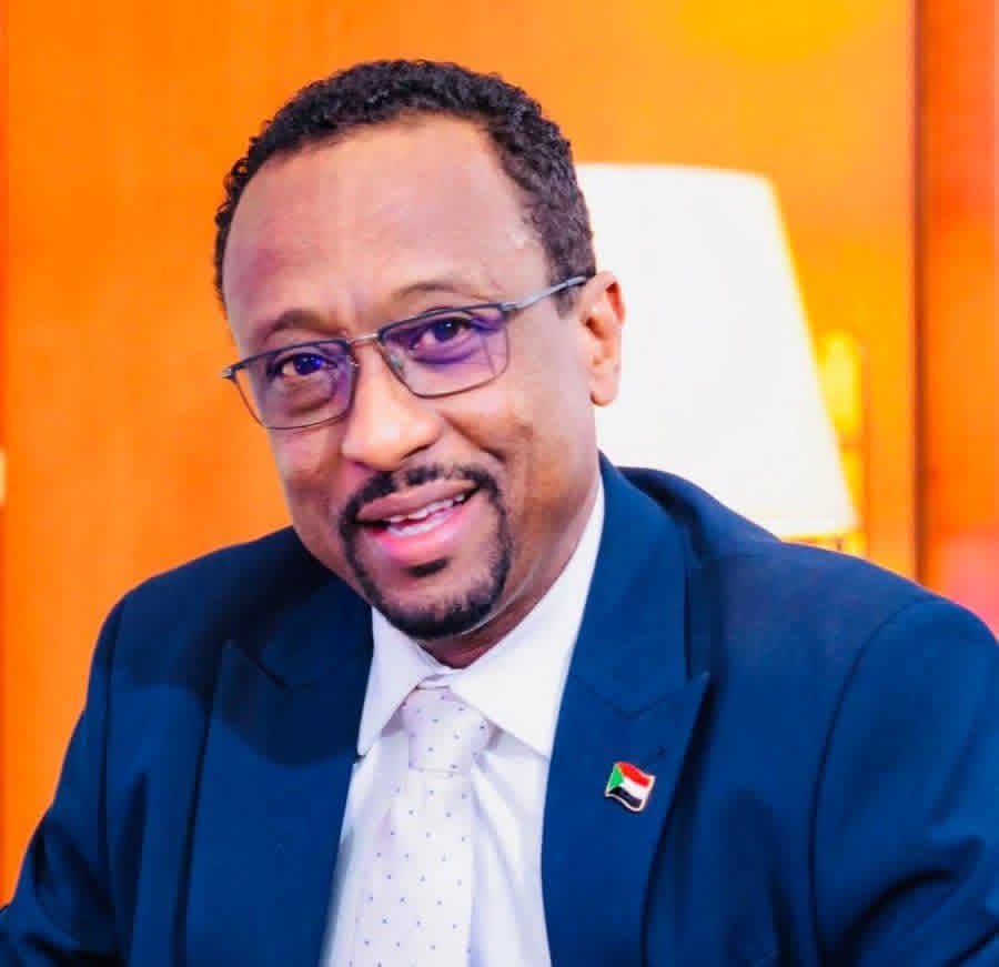 السودان – “الفضاء نيوز” : *الإعيسر : الفن يعد سلاحاً معنوياً مهماً لحماية الهوية السودانية، ورفع الروح الوطنية، ودعم القوات المسلحة*