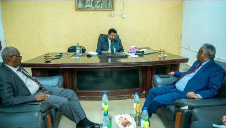 السودان – “الفضاء نيوز”: *إتفاق بين الثروة الحيوانية والبنك الزراعي على قيام مشروعات خدمية للمتأثرين بالحرب*