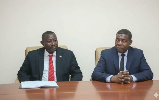 السودان – “الفضاء نيوز”: *”فريني” يلتقي المدير العام لمصرف الإدخار ويبحث إنتقال الرئاسة الي الخرطوم وافتتاح الفروع*