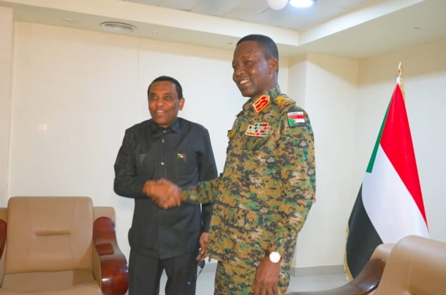 السودان – “الفضاء نيوز “: *”كباشي” يلتقي رئيس مجلس الوزراء* 