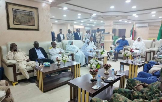 السودان – “الفضاء نيوز “: *”مناوي”، يصل إلى ولاية القضارف*