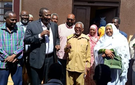 السودان – الفضاء نيوز”: *”فريني” يتفقد مخيم العيون بمحلية شرق النيل*