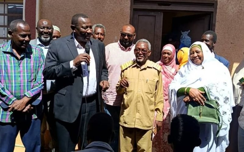 السودان – الفضاء نيوز”: *”فريني” يتفقد مخيم العيون بمحلية شرق النيل*