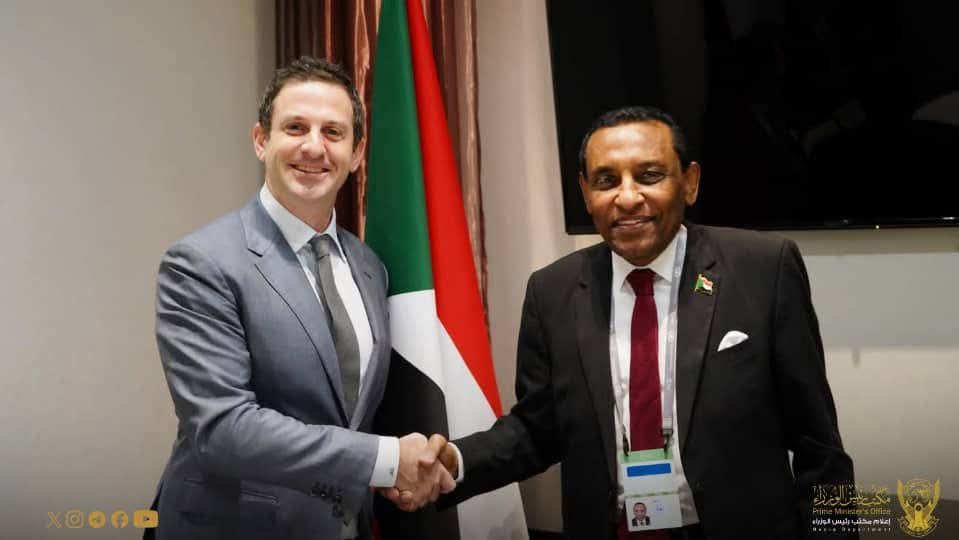 السودان – “الفضاء نيوز”: رئيس الوزراء يلتقي رئيس الشؤون العالمية لشركة غولدمان ساكس