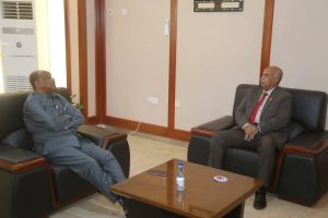 السودان – “الفضاء نيوز”: وزيرا الطاقة والخارجية يناقشان تطوير التعاون الإقليمي في قطاع الطاقة 