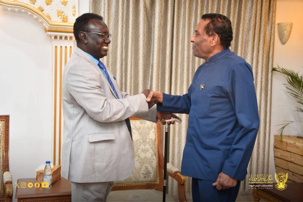 السودان – “الفضاء نيوز”: *رئيس الوزراء يطلع على مجمل الأوضاع بولاية النيل الابيض*