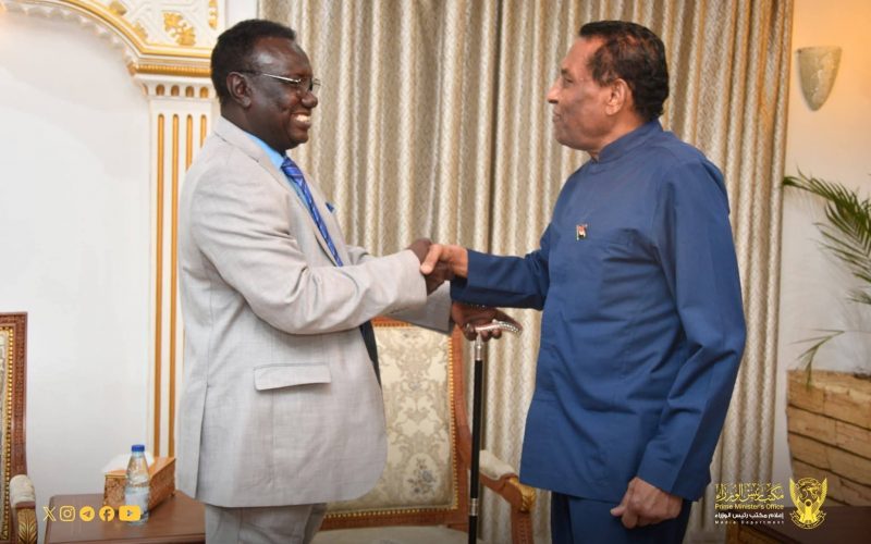 السودان – “الفضاء نيوز”: *رئيس الوزراء يطلع على مجمل الأوضاع بولاية النيل الابيض*