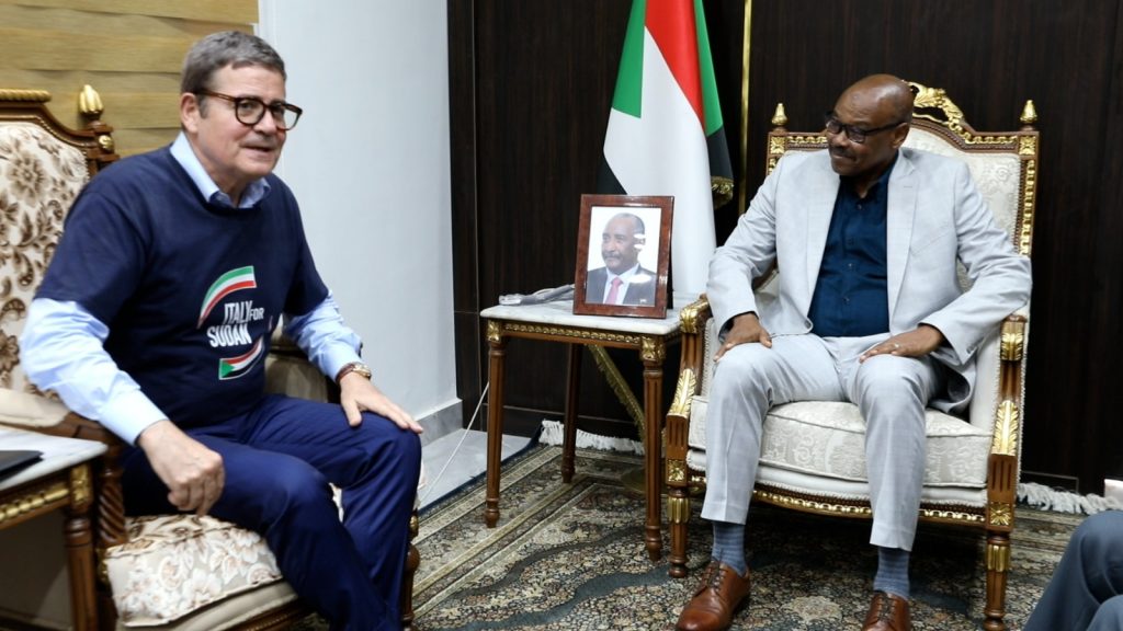 السودان – “الفضاء نيوز”: *مستشار المجلس السيادي لشؤون المنظمات والعمل الإنساني يبحث مع مسؤولين إيطاليين دعم العمل الإنساني في السودان*