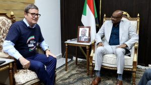 السودان – “الفضاء نيوز”: *مستشار المجلس السيادي لشؤون المنظمات والعمل الإنساني يبحث مع مسؤولين إيطاليين دعم العمل الإنساني في السودان*