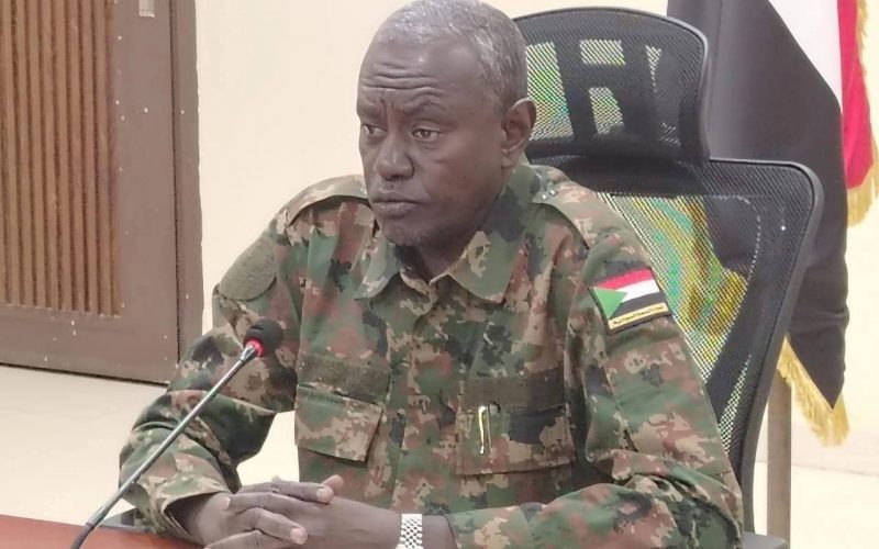 السودان – “الفضاء نيوز”:    *والي الخرطوم يستعرض الخطوات التي قامت بها الدولة مؤخرا لتحسين أوضاع المعلمين والبيئة التعليمية*