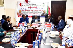 وزير العدل يلتقي بمنسوبي الإدارة القانونية بولاية الجزيرة ويطمئن على سير العمل