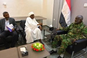 وزير المالية يؤكد أهمية جامعة أفريقيا العالمية كمشروع علمي إقليمي واعد   