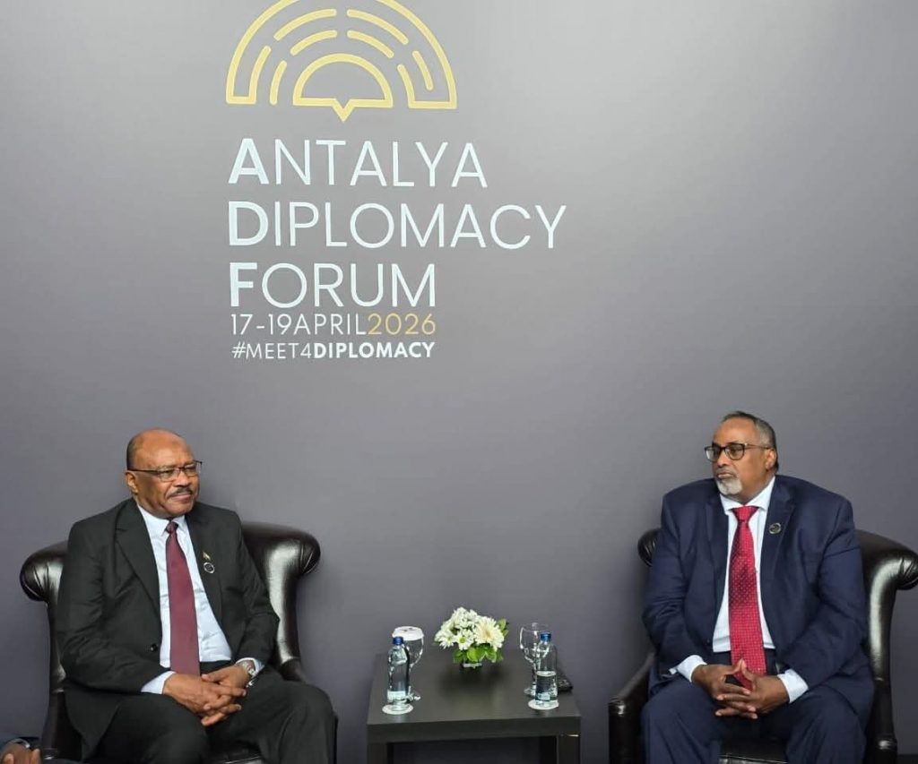 السودان – “الفضاء نيوز”: وزير الخارجية يلتقي نائب السكرتير التنفيذي للايقاد خلال منتدى انطاليا الدبلوماسي   