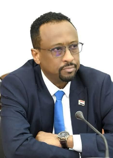 الإعيسر: حكومة الأمل تمضي بثقة وثبات وفق خطة محكمة لخدمة الشعب وتهيئة عودة المواطنين