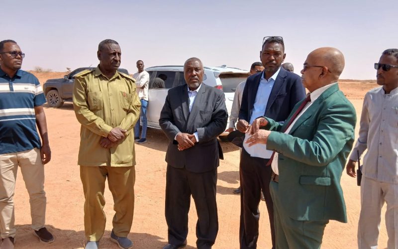 وزير الطاقة يتفقد محطة شندي للطاقة الشمسية و يعلن الشروع في إنشاء المحطة