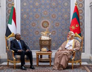 البرهان والسلطان هيثم يعقدان مباحثات ثنائية بمسقط لبحث التعاون المشترك ومواجهة التحديات الإقليمية* 