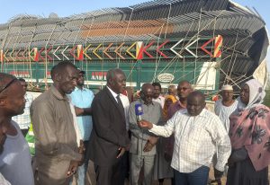 السودان – “الفضاء نيوز”: *”مناوي” يفي بوعده للمسرح القومي بتسليم 2510 كرسي وكشافات وإشادة من وكيل الثقافة والدراميين*