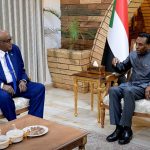 رئيس الوزراء يبحث مع نائب رئيس القضاء المسائل المشتركة بين الجهازين التنفيذي والقضائي