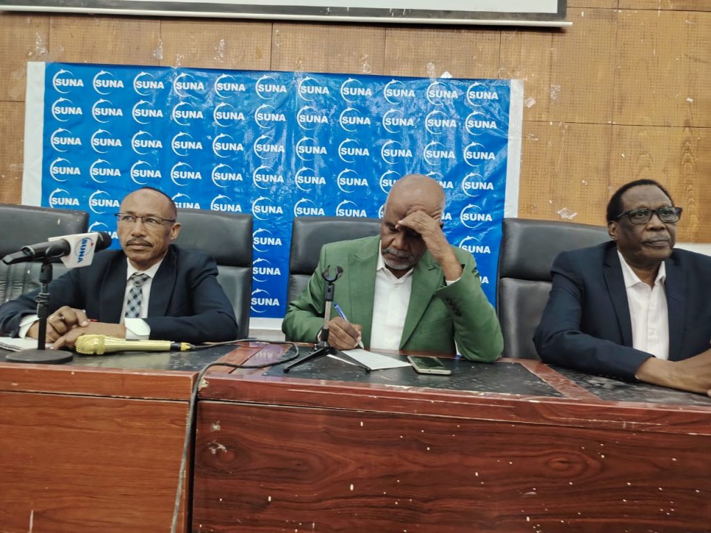 السودان – “الفضاء نيوز”:  مركز الفضاء العالمي للإعلام وسونا للأنباء يحتفلان باليوم العالمي لحرية الصحافه 