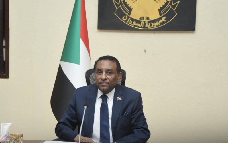 مجلس الوزراء يُشدد على مكافحة الفساد والتهريب والمخدرات