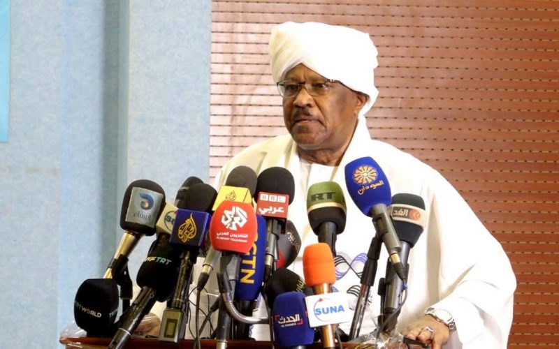 السودان – “الفضاء نيوز”: *السودان يؤكد تورط الإمارات وإثيوبيا في قصف مطار الخرطوم ويعلن تمسكه بحقه في الرد*
