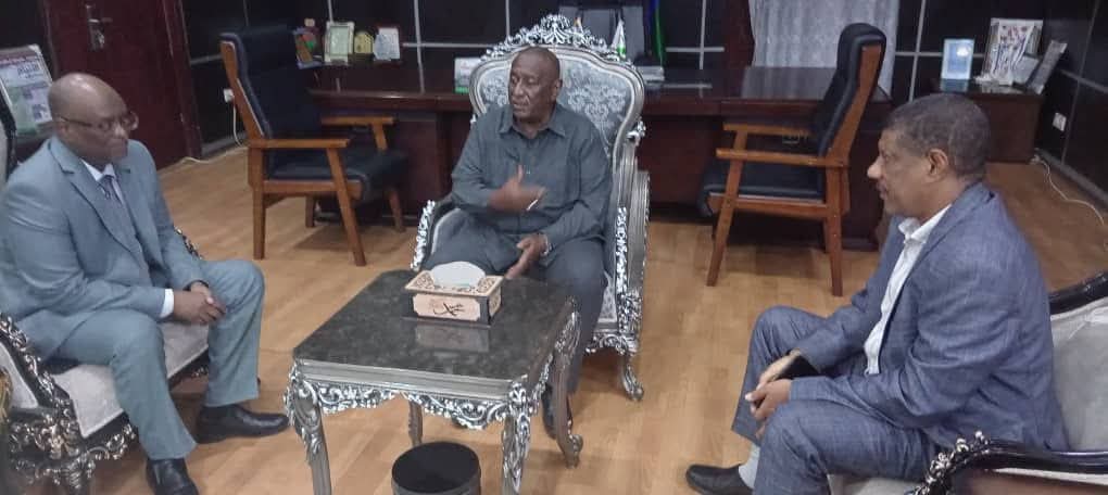 السودان – “الفضاء نيوز”: *والي الجزيرة يلتقي مدير جهاز المخابرات العامة بالولاية*   