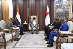 السودان – “الفضاء نيوز”: *وزير العدل يطلع على الاشكالات القانونية بمشروع الجزيرة*