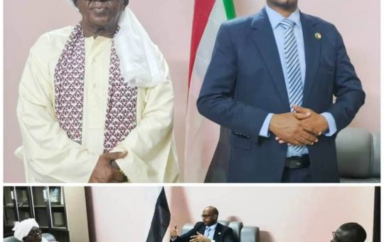 السودان – “الفضاء نيوز”: *وزير التربية يلتقي سلطان عموم دار مساليت لبحث قضايا الطلاب اللاجئين بشرق تشاد*