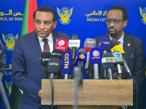 السودان – “الفضاء نيوز”: خالد الإعيسر: جولة الفاتيكان وبريطانيا وتركيا رحلة عمل ناجحة لعرض مبادرة سلام السودان
