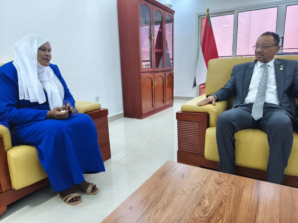 السودان – “الفضاء نيوز”: *وزير التعليم العالي يشيد باستقرار الأوضاع بجامعة القضارف*