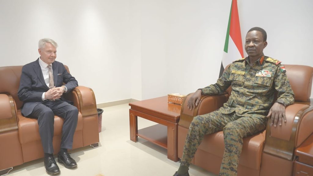 السودان – “الفضاء نيوز”: *عضو مجلس السيادة الفريق أول الركن كباشي يلتقي المبعوث الخاص للأمين العام للأمم المتحدة للسودان*