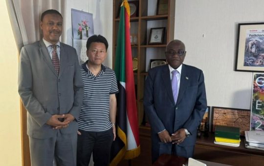 السودان – “الفضاء نيوز”: *سفير السودان لدى اليابان يستقبل الرئيس التنفيذي لشركة تايكي سانغيو*