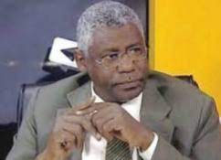 السودان – “الفضاء نيوز”: *فيما أرى*  *عادل الباز*  من يهرب الذهب ومن يحمي المهربين؟!(٣/٣)