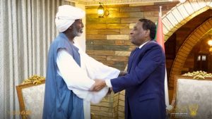 السودان – “الفضاء نيوز”: *رئيس الوزراء يناقش مع الناظر ترك سبل تعزيز السلم المجتمعي ودعم جهود الاستقرار*