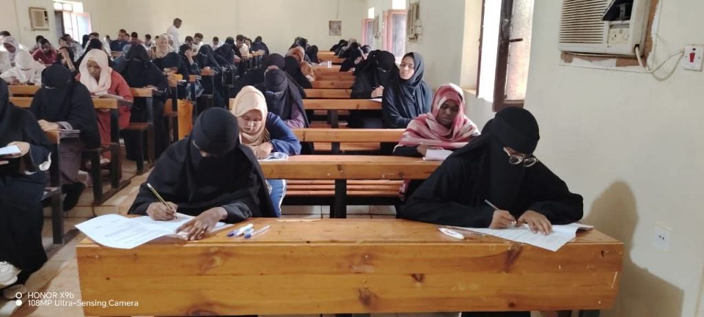 السودان – “الفضاء نيوز”: *بدء امتحانات الدفعة الثانية للأعمال السريرية بكلية الطب بجامعة المناقل*