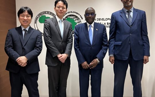 السودان – “الفضاء نيوز”: *سفير السودان بطوكيو يلتقي مدير مكتب بنك التنمية الأفريقي بآسيا*