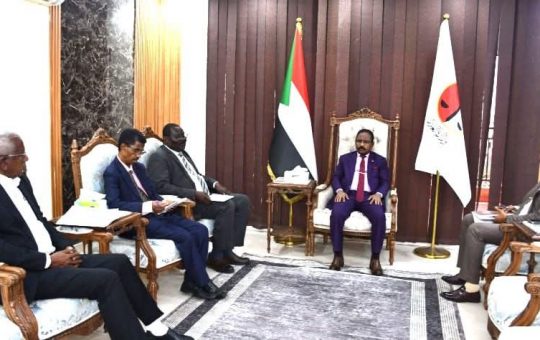 السودان – “الفضاء نيوز”: *وزير العدل يلتقي وفداً من المفوضية القومية لحقوق الإنسان*