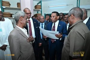 السودان – “الفضاء نيوز”: *رئيس الوزراء يقف على أعمال كنترول الشهادة السودانية لدفعة 2026*