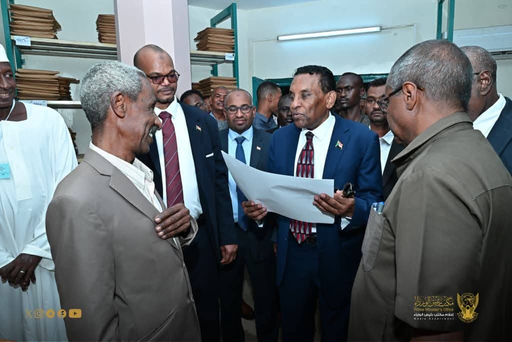 السودان – “الفضاء نيوز”: *رئيس الوزراء يقف على أعمال كنترول الشهادة السودانية لدفعة 2026*