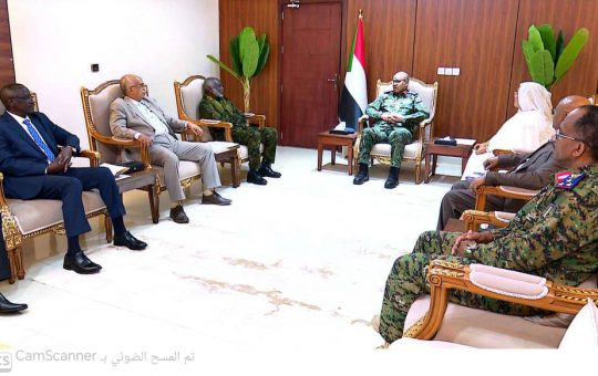 السودان – “الفضاء نيوز”: *الفريق مهندس إبراهيم جابر يترأس اجتماعاً لبحث الأوضاع الاقتصادية وتداعيات سعر الصرف*