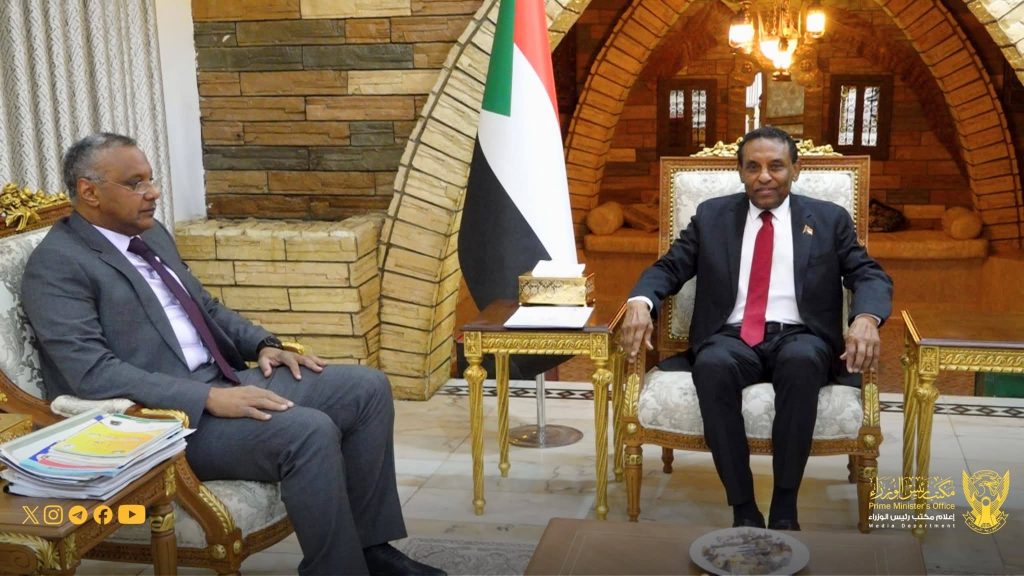 السودان – “الفضاء نيوز”: *رئيس الوزراء يصدر قراراً بتحسين وضع العاملين بالمركز القومي للمناهج والبحث التربوي*
